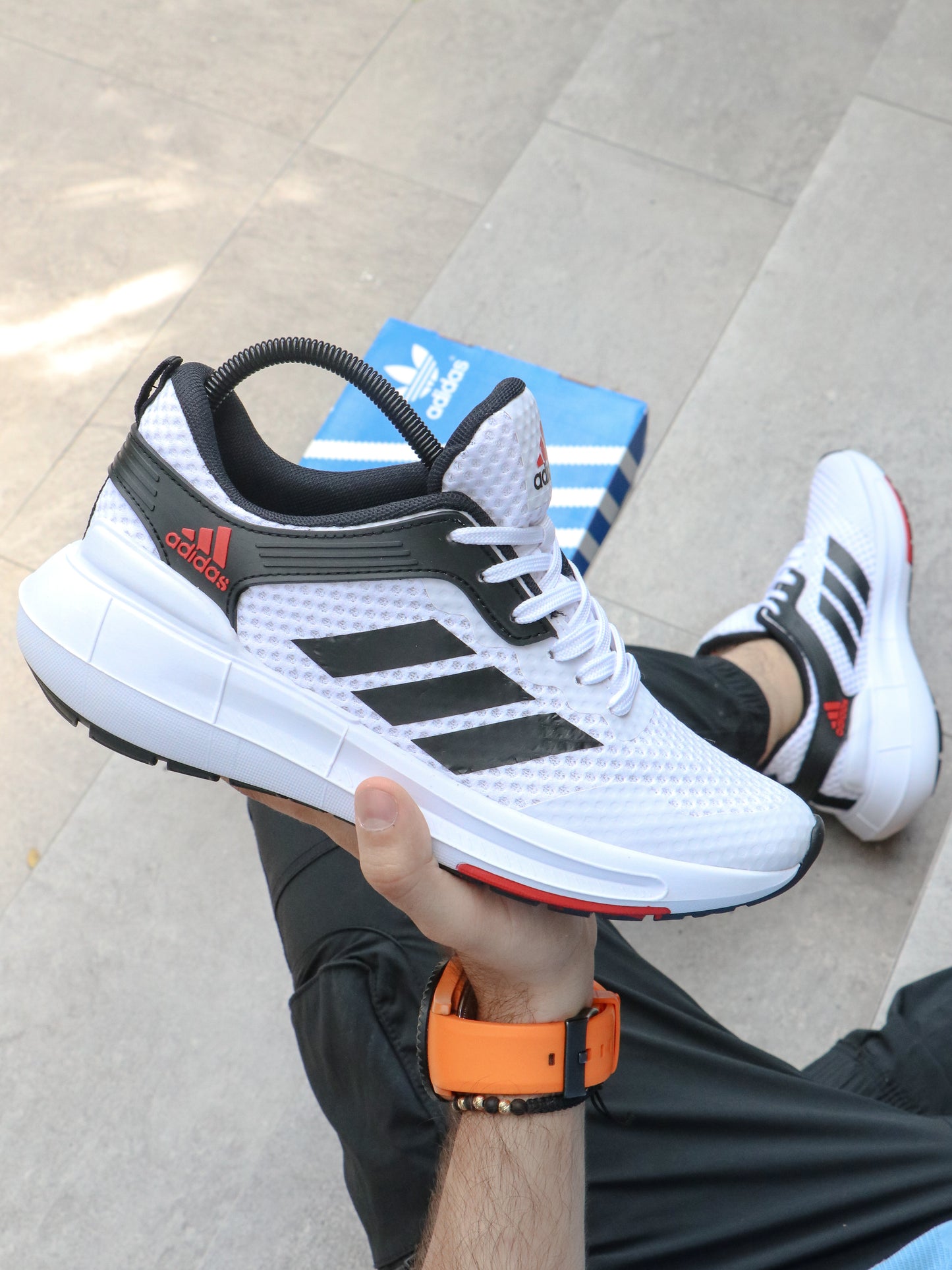 ZAPATILLA DEPORTIVA UNISEX 720 ULTRA BOST